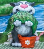 Кот в ведре и с рыбой 40х31х26см АФ